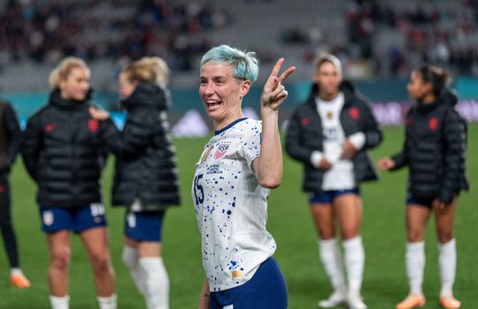 🎥😂 | 'Highlight' video van Megan Rapinoe gaat viraal, VS-icoon mist alles