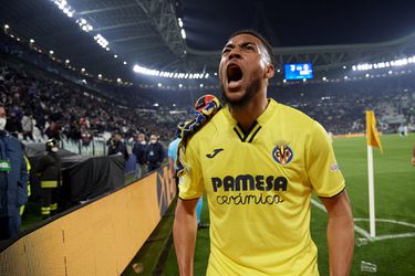 Danjuma lacht, Matthijs 'handsbal' de Ligt huilt: Villarreal schakelt Juventus uit in Champions League
