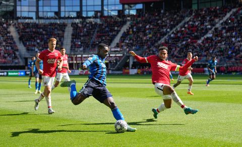 Ajacieden dollen met gewilde AZ'er Wijndal na onderling duel: 'Soon? 👀'