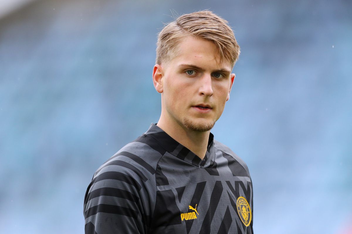 'Feyenoord haalt transfervrij 19-jarige keeper op bij Manchester City'