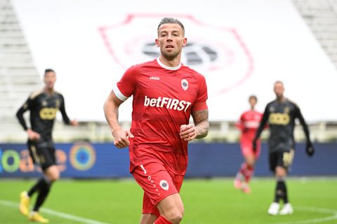 Toby Alderweireld exposet bedreiger op Instagram: 'Deze week is uw dochter vermist'