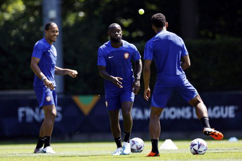 Dit is de opstelling van Oranje tegen Kroatië: basisplaats Lutsharel Geertruida