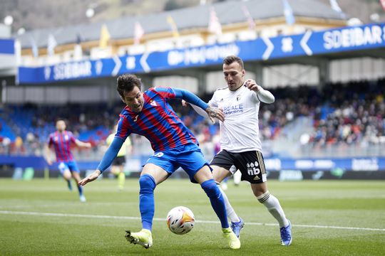 Hoe dan?! Spaanse club na 8 duels met 2 goals vóór en 0 tegen