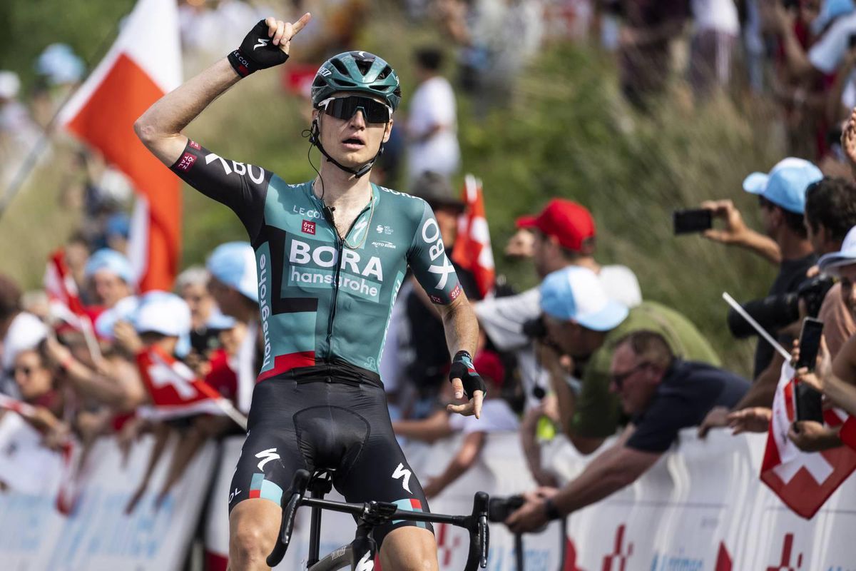 Bora-hansgrohe met Danny van Poppel en herstelde kopman Vlasov naar Tour