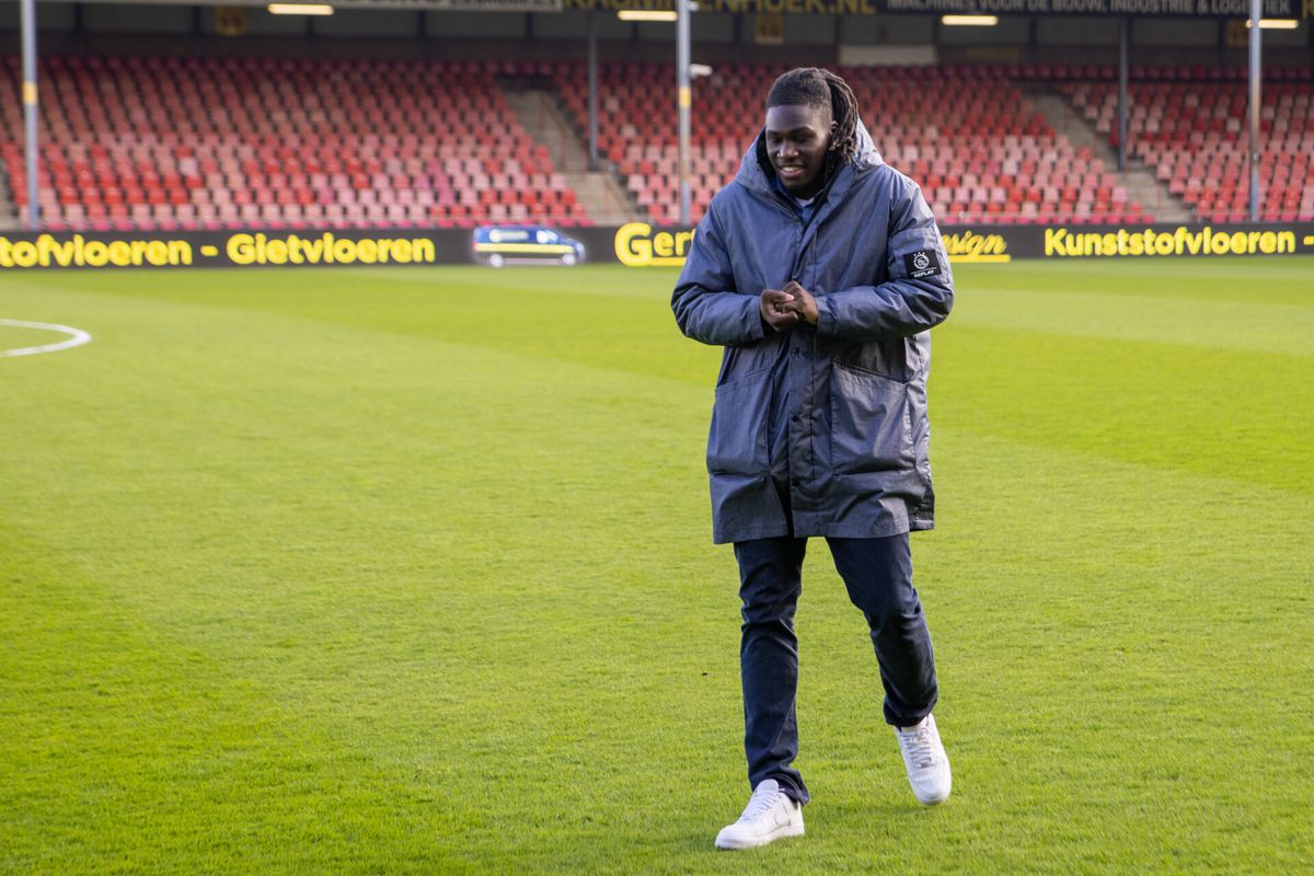 Fabrizio Romano: 'Fulham gaat kiezen tussen Calvin Bassey en Mohammed Salisu'