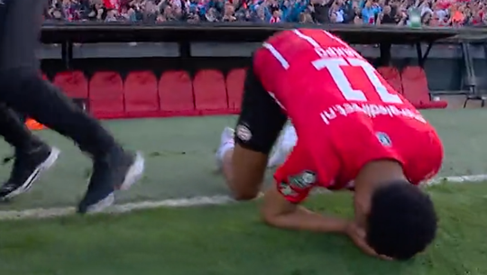 🎥 | Check hier de ontlading van de PSV-spelers na het laatste fluitsignaal