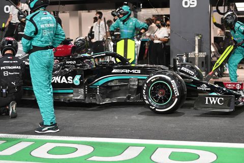 Mercedes-baas Toto Wolff diep door het stof voor sluiten van schandalige deal: 'Hier kan ik van leren'