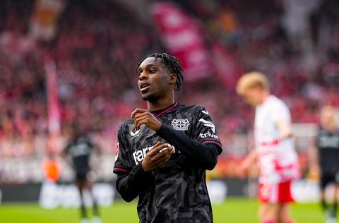 Jonge verdedigers met veel goals: 2 Nederlanders en 2 Eredivisie-spelers in het rijtje