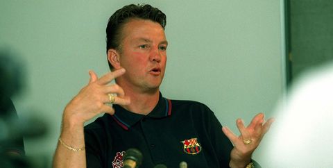 'Louis van Gaal gaat naar FC Barcelona op uitnodiging van Xavi'