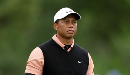 Tiger Woods stapt voor 2e keer ooit uit een major: pijn is te heftig