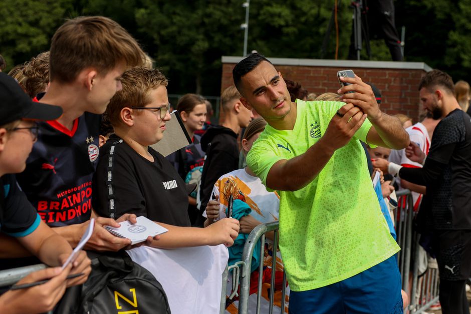 Officieel: Anwar El Ghazi gaat Duitse club helpen van laatste plek af te komen