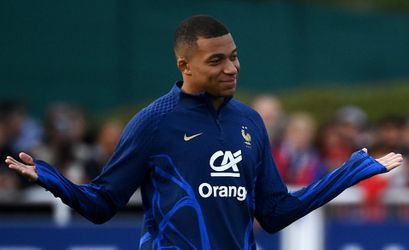 Kippenkoning KFC woest op Kylian Mbappé: 'Wie betaalt bepaalt, anders stappen we naar rechter'