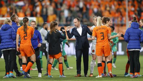 KNVB overstag: voetbalbond heft boycot tegen Belarus op