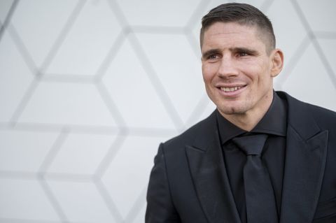 Zo werd Rico Verhoeven voor 70.000 euro opgelicht door Haagse horecavrouw