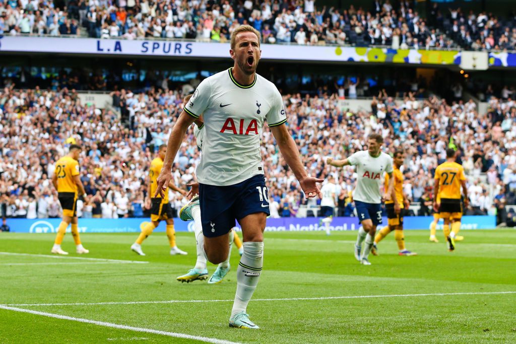 Matchwinner Harry Kane vestigt record: nooit scoorde iemand meer voor 1 club in Premier League