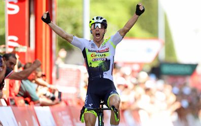Oud-wereldkampioen Rui Costa voorkomt 2e zege op rij van Remco Evenepoel in Vuelta