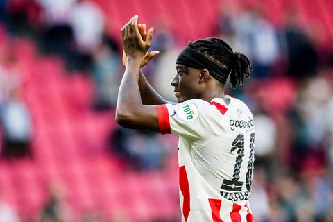 PSV wint besloten oefenduel met Poolse nummer 1 dankzij 4 verschillende doelpuntenmakers