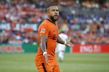 🎥 | Gemiste penalty Memphis Depay kost Oranje 2 punten tegen Polen in Nations League