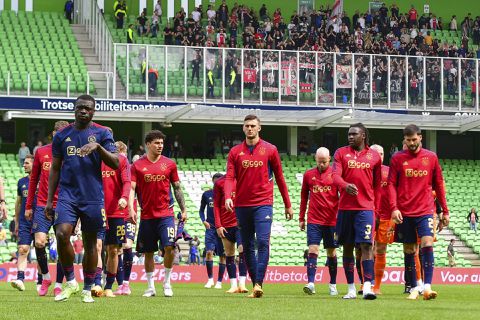 'Meevaller' voor Ajax-supporters die naar Groningen afreisden: Ajax betaalt de kosten