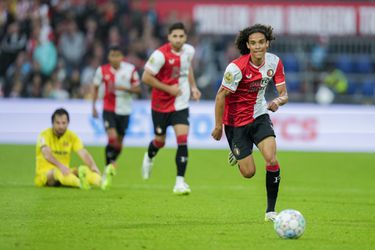 Feyenoord komt in de eigen Kuip niet langs Villarreal: jeugdspelers vallen weer positief op