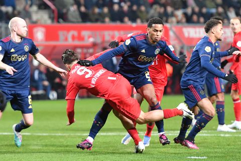 Zap naar deze zender voor de wedstrijd FC Twente - Ajax