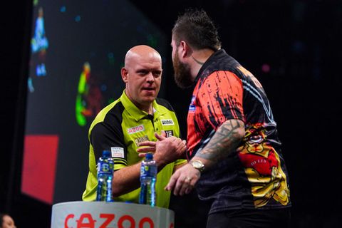De statistieken van finalisten Michael van Gerwen en Michael Smith op het WK darts 2023