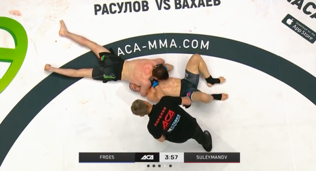 🎥| MMA-baas Alikhan Suleymanov zet winstreeks voort na zege via bijzondere choke