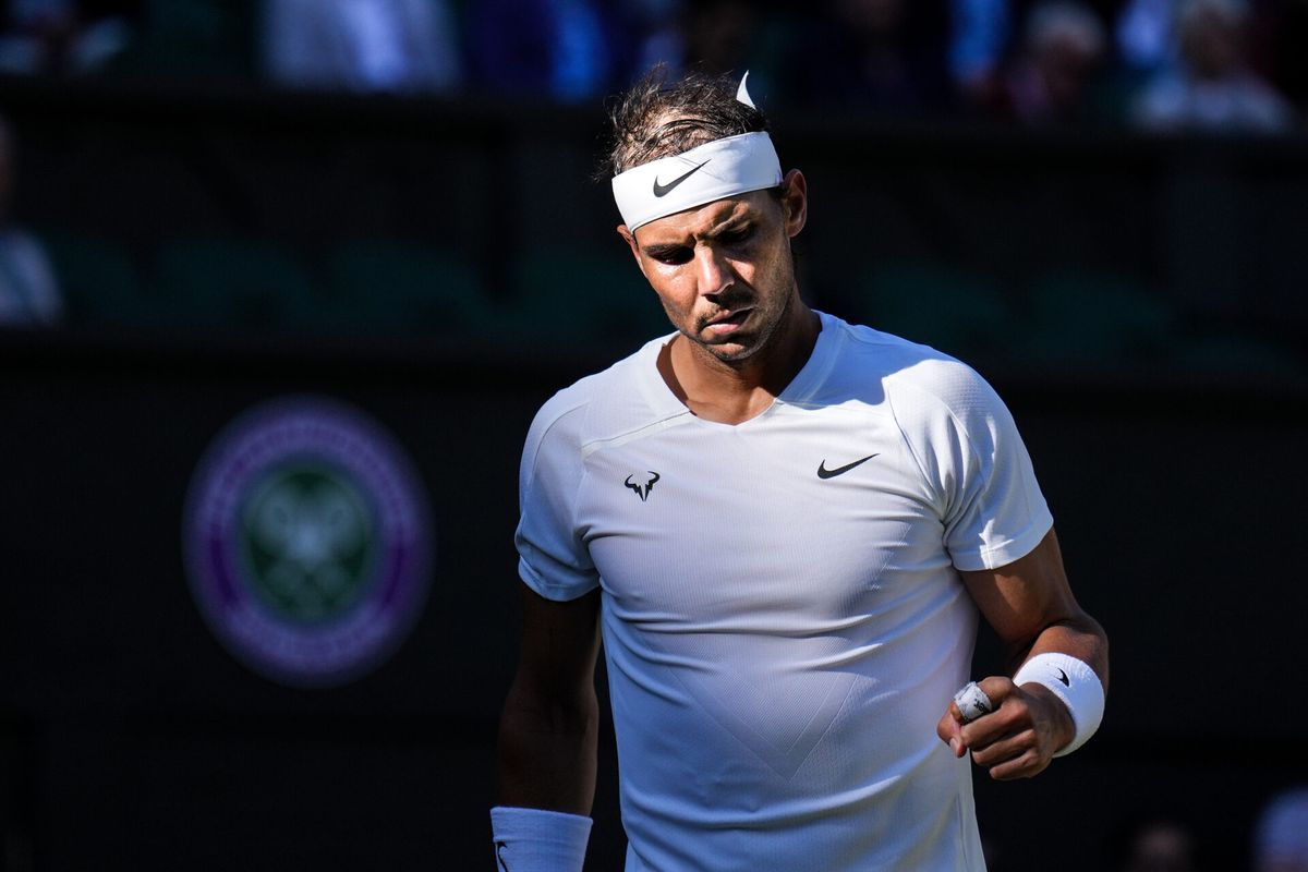Dat gras blijft vervelend voor Rafael Nadal, maar Spaanse tenniskoning in 4 sets weer verder