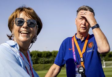 Wil Louis van Gaal in Qatar blijven? Oranje-bondscoach zet huis in Zeeland te koop