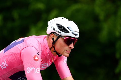 Mathieu van der Poel rijdt dit jaar geen MTB-wedstrijden: 'In 2023 wel weer de bedoeling'