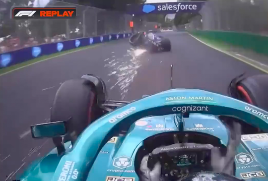 🎥 | Rode vlag! Kwalificatie vertraagd na crash tussen Lance Stroll en Nicholas Latifi