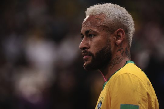 📸 | Neymar arriveerde in zijn eigen, peperdure helicopter op de training van Brazilië