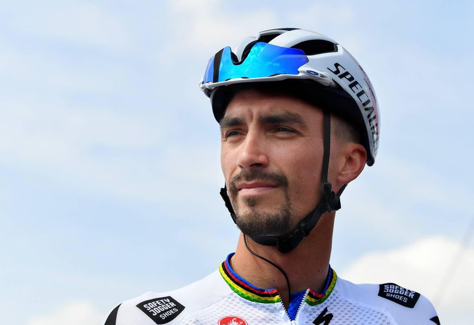 🎥 | Julian Alaphilippe is terug: wereldkampioen wint openingsrit Ronde van Wallonië