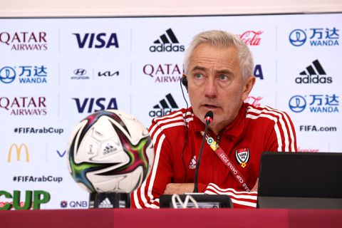 Met het WK 2022 nog in zicht vertrekt Bert van Marwijk al bij Verenigde Arabische Emiraten