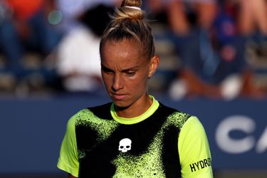 Domper voor Arantxa Rus! Beste Nederlandse tennisster moet aan de bak bij Roland Garros