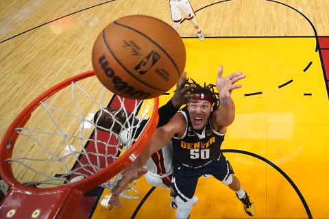 Denver Nuggets heel dicht bij unieke NBA-titel na 3e winst op Miami Heat