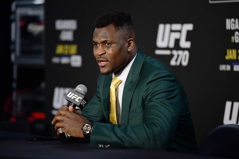Glory wil ex-UFC'er Ngannou contracteren: 'We praten, hij is geïnteresseerd'
