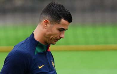 'Manchester United bereidt rechtszaak voor en verscheurt contract Ronaldo'