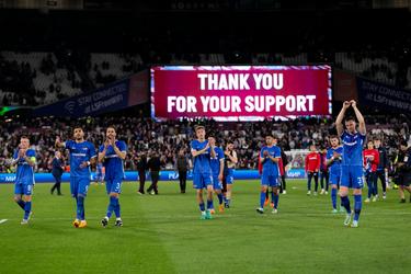West Ham-fans jagen AZ-aanhang het stadion uit: 'Er waren huilende kinderen'