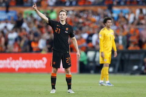 'Geïnteresseerd Chelsea klopt aan bij FC Barcelona voor Frenkie de Jong'