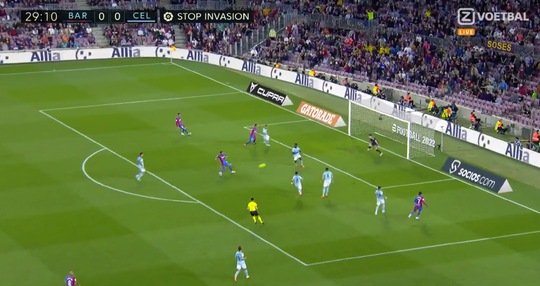 🎥 | Memphis betaalt basisplek terug en scoort na wonderschone actie Dembélé