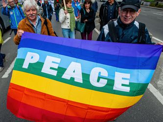 Qatarese generaal-majoor: 'We gaan regenboogvlaggen afpakken om WK-publiek te beschermen'