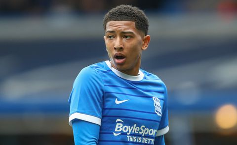 Het 17-jarige broertje van Bellingham maakt op dezelfde dag ook transfer