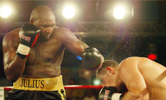 Julius Francis wordt niet vervolgd na KO slaan gast Wembley-evenement