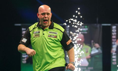 Michael van Gerwen daagt Dimitri Van den Bergh uit: 'Dimi is een beetje een gekkie'