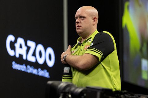 Michael van Gerwen laat Nederlandse hoop stranden in 8e finales Players Championship 12