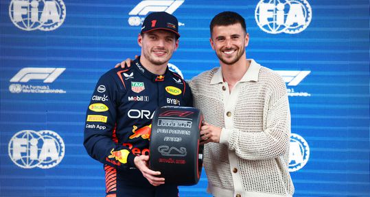 Max Verstappen maakt gehakt van concurrentie in kwalificatie: 'Het gaat heel goed'