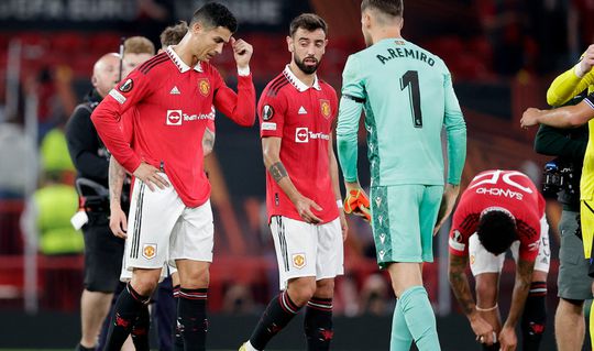 Overzicht Europa League: Ten Hag verliest door penalty, goalfestijn in Hongarije