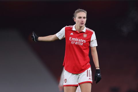 Vivianne Miedema in top-10 beste voetbalsters van het jaar 2022 van The Guardian
