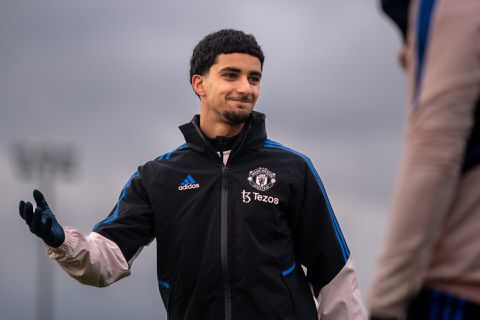 🎥 | Erik ten Hag is geen fan van Utrecht-aanwinst Zidane Iqbal: 'Fucking rubbish'